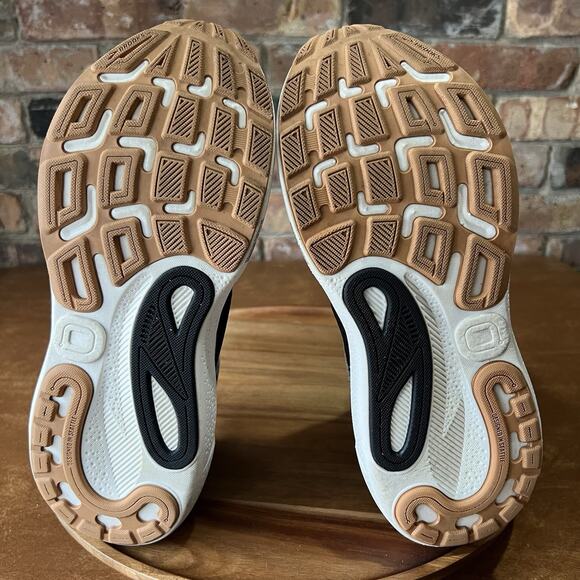 Brooks Adrenaline GTS 24 Supportive Womens 9 Oreo Gray Running Shoes Sneakers - Picture 6 of 16